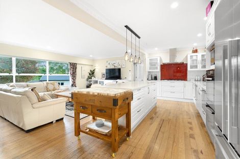 Photo of property in 16 Langford Place, Dairy Flat, Albany, 0792