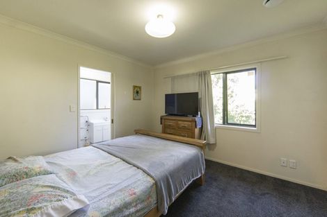 Photo of property in 21 Catalina Drive, Melville, Hamilton, 3206