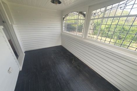 Photo of property in 52 North Parade, Richmond, Christchurch, 8013