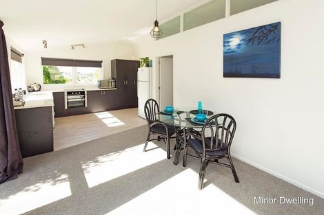 Photo of property in 30 Penton Road, Stanmore Bay, Whangaparaoa, 0932