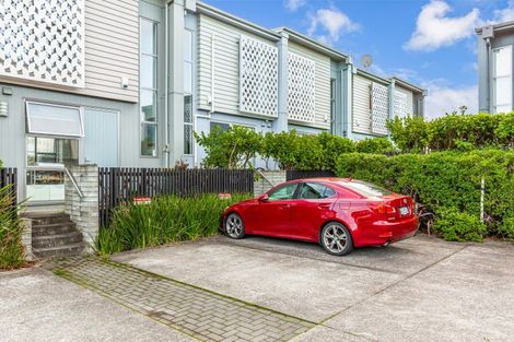 Photo of property in 27 Mollusc Road, Hobsonville, Auckland, 0616