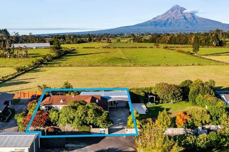 Photo of property in 56 Rewa Street, Inglewood, 4330