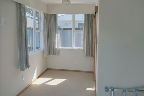 Photo of property in 59 Kashmir Avenue, Clouston Park, Upper Hutt, 5018