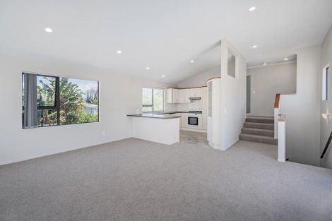 Photo of property in 12 Marlin Street, Whitianga, 3510