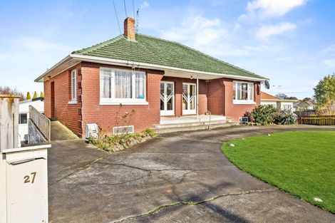 Photo of property in 27 Graham Street, Levin, 5510