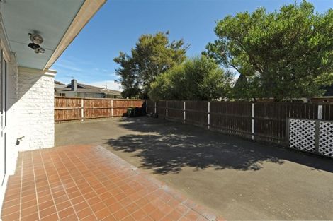 Photo of property in 4 Gothic Place, Ilam, Christchurch, 8041