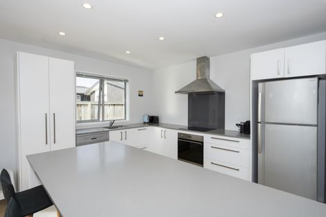 Photo of property in 18 Lamborn Drive, Papakura, 2110