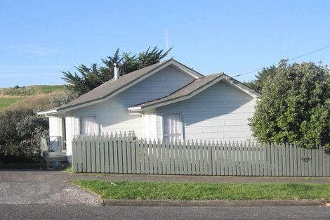 Photo of property in 18 Paenui Street, Titahi Bay, Porirua, 5022
