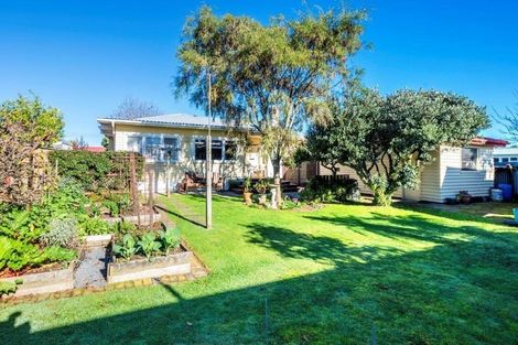 Photo of property in 27 Tawa Street, Levin, 5510