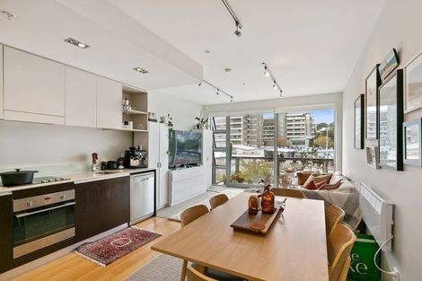 Photo of property in Masina Apartments, 307/80u Riddiford Street, Newtown, Wellington, 6021