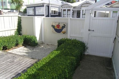 Photo of property in 7u2 Henry Street, Kilbirnie, Wellington, 6022