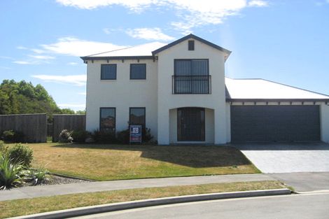 Photo of property in 8 Milkers Gate, Parklands, Christchurch, 8083
