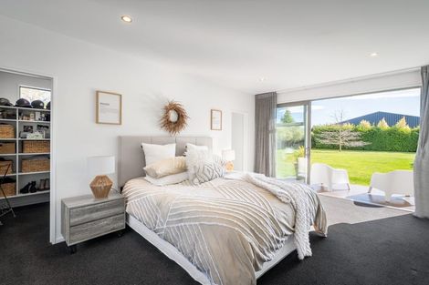 Photo of property in 18 Brampton Drive, West Melton, 7618