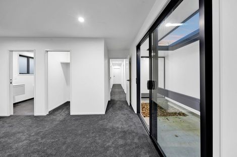 Photo of property in 74 Turuturu Road, Hawera, 4674