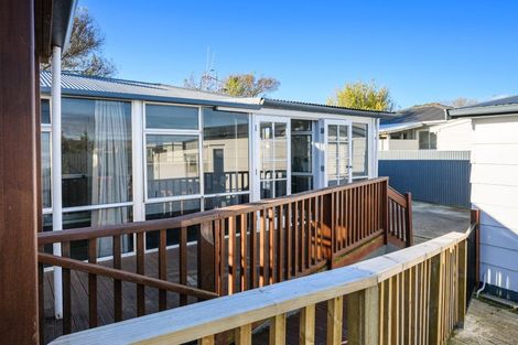 Photo of property in 44 Kaimanawa Street, Kelvin Grove, Palmerston North, 4414