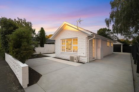 Photo of property in 2/170 Waimairi Road, Ilam, Christchurch, 8041