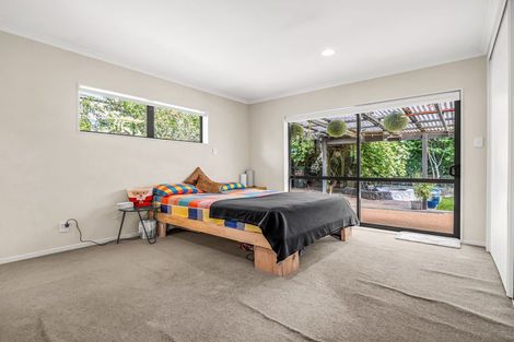 Photo of property in 54 Magic Way, Randwick Park, Auckland, 2105