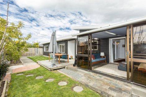 Photo of property in 18 Ngarimu Crescent, Taradale, Napier, 4112