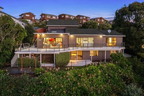 Photo of property in 22 Sailmaker Close, Whitby, Porirua, 5024
