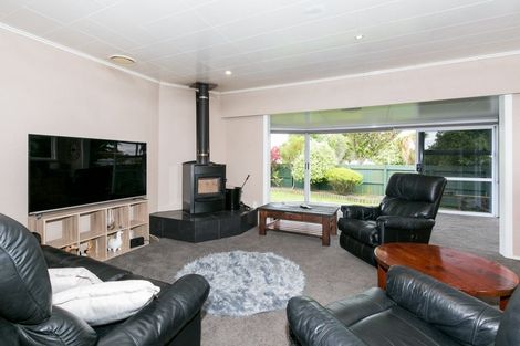 Photo of property in 25 Gebbie Road, Taradale, Napier, 4112