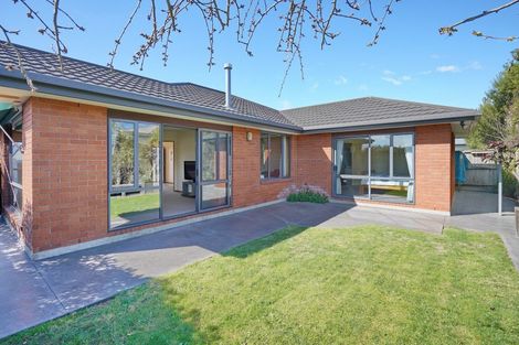 Photo of property in 82 Middleton Road, Upper Riccarton, Christchurch, 8041