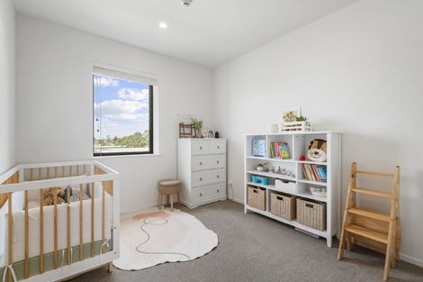 Photo of property in 210/165 Lake Road, Northcote, Auckland, 0627