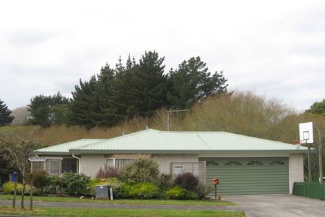 Photo of property in 41 Carlton Terrace, Westown, New Plymouth, 4310