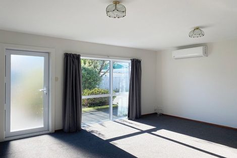 Photo of property in 2/490 Barbadoes Street, Edgeware, Christchurch, 8013
