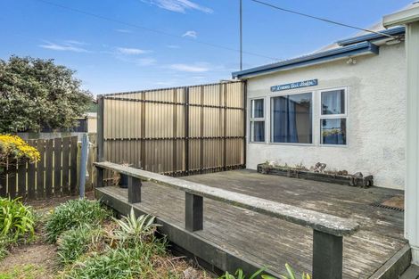 Photo of property in 3 Wharf Street, Castlecliff, Whanganui, 4501