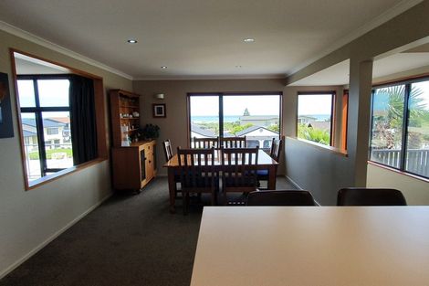 Photo of property in 21 Nolan Crescent, Karoro, Greymouth, 7805