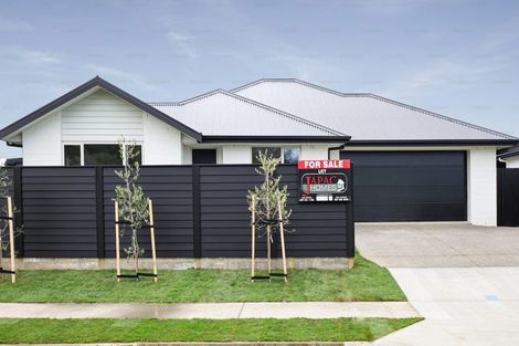 Photo of property in 108 Freedom Drive, Kelvin Grove, Palmerston North, 4470