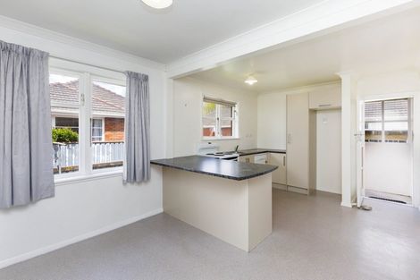 Photo of property in 2 Hazel Street, Ebdentown, Upper Hutt, 5018