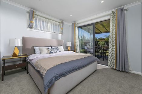Photo of property in 7 Sir Lincoln Drive, Kumeu, 0810