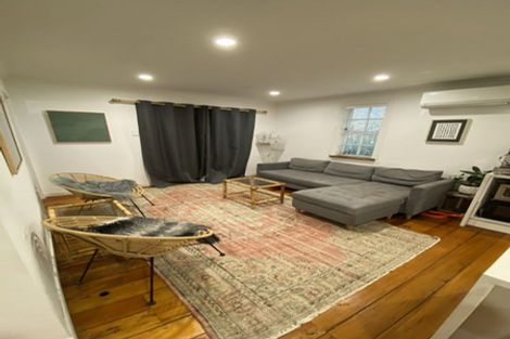 Photo of property in 48 Titirangi Road, New Lynn, Auckland, 0600