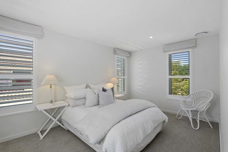 Photo of property in 96a Saint James Avenue, Papanui, Christchurch, 8053