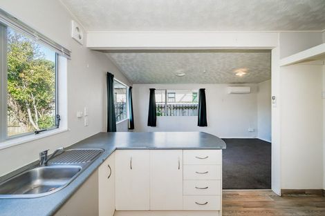 Photo of property in 81 Arawhata Road, Paraparaumu, 5032