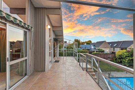 Photo of property in 4 Hawkswood Place, Avonhead, Christchurch, 8042