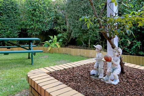 Photo of property in 104 Rathgar Road, Henderson, Auckland, 0610