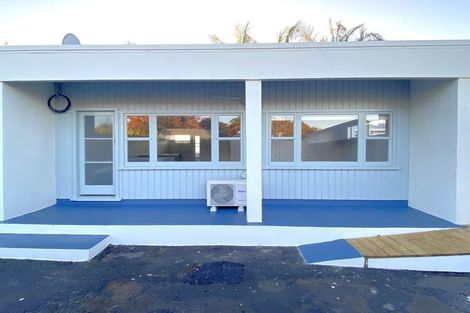 Photo of property in 493c Devonport Road, Tauranga South, Tauranga, 3112