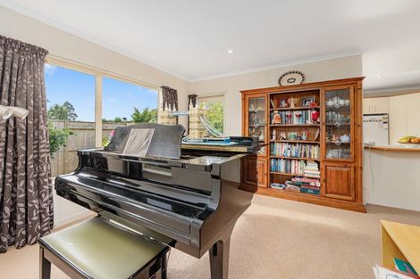 Photo of property in 8 Kimbolton Road, Feilding, 4702
