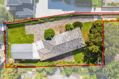 Photo of property in 77 Cascades Road, Pakuranga Heights, Auckland, 2010