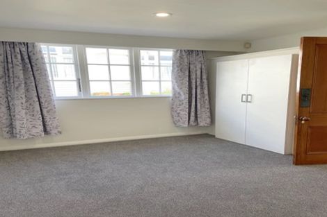 Photo of property in 3 Staunton Avenue, Mount Cook, Wellington, 6011