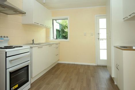 Photo of property in 2/30 Queen Street, Ngaruawahia, 3720