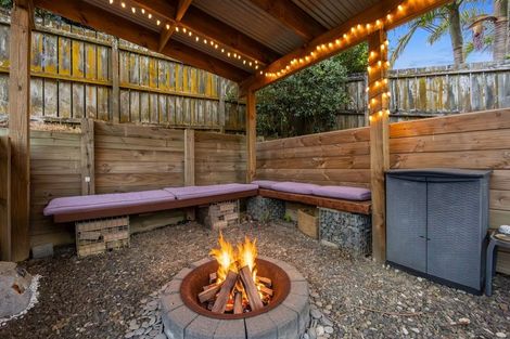 Photo of property in 44 Bayside Drive, Browns Bay, Auckland, 0630