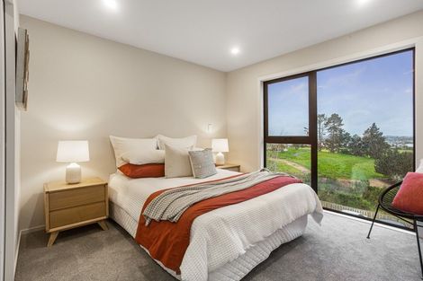 Photo of property in 13 Impatiens Lane, Massey, Auckland, 0614