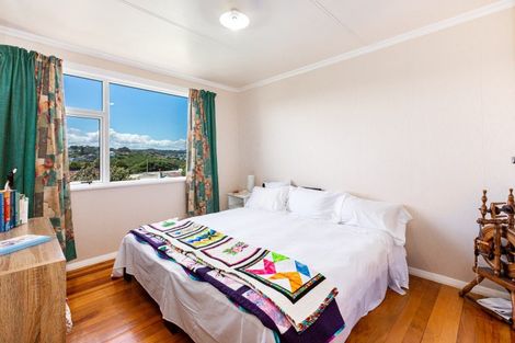 Photo of property in 48 Te Pene Avenue, Titahi Bay, Porirua, 5022