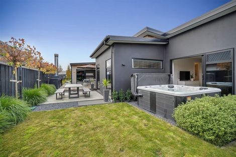 Photo of property in 10 Hazelnut Avenue, Prebbleton, 7604