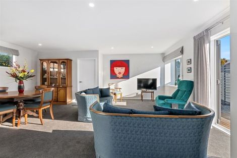 Photo of property in 64 Hewitts Road, Merivale, Christchurch, 8014