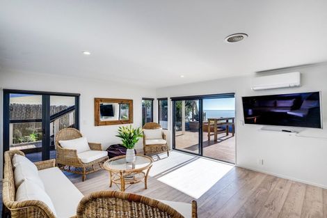 Photo of property in 265 Clifton Road, Te Awanga, 4102