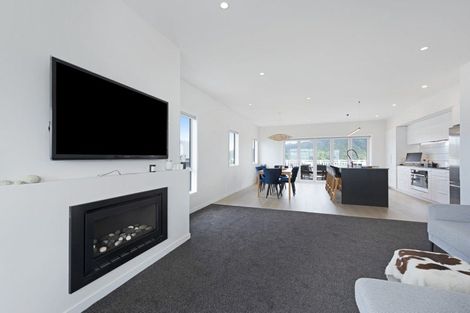 Photo of property in 74u2 Jubilee Road, Khandallah, Wellington, 6035